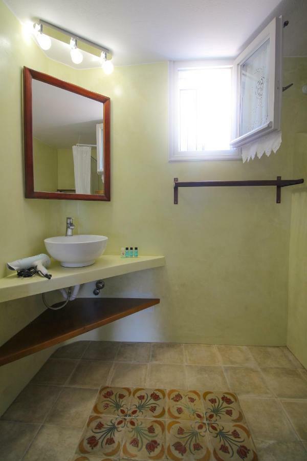 Villa With View Of Agios Ioannis And Pool With Jacuzzi Zewnętrze zdjęcie